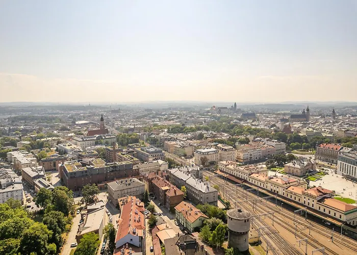 Glowny - Location, Park&tram Nearby - By Rentujemy Apartman Krakkó