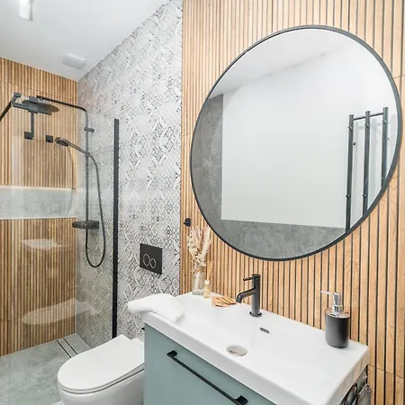 Appartement Glowny - Location, Park&tram Nearby - By Rentujemy