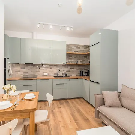 Appartement Glowny - Location, Park&tram Nearby - By Rentujemy Krakau